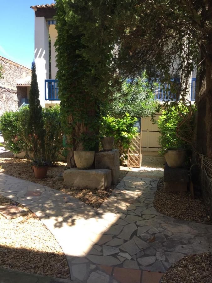 Appartement Cosy Dans Residence Sur Le Port De Marseillan Марсеян Екстер'єр фото
